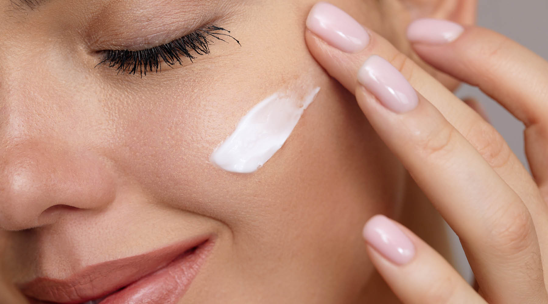 Unlocking Youthful Radiance: The Power of Golden Papaya Enzyme for Ageless Skin